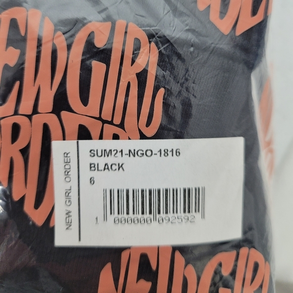 NG Order Hello Kitty Feeling Cute Back Print Hoodie - Picture 11 of 11